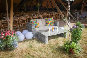 tipi wedding festival