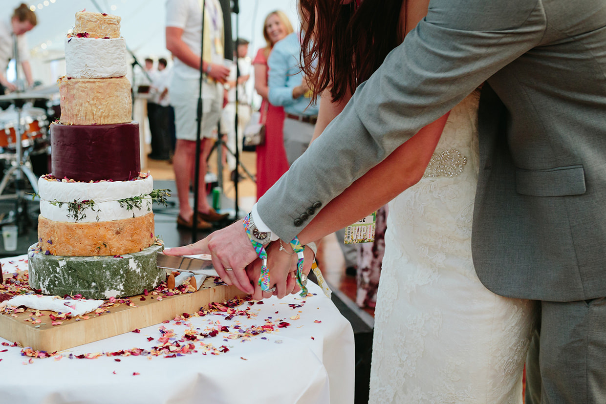 festival wedding cake and wristbands