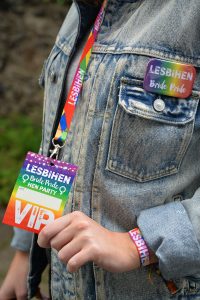 lesbihen lesbian gay hen party accessories